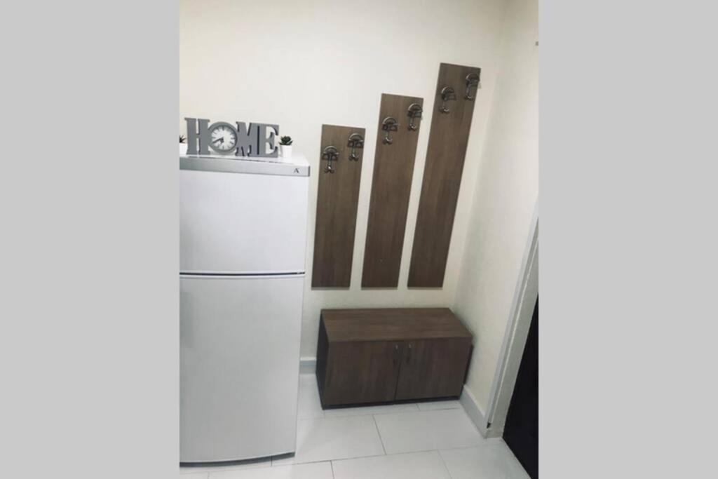 Reeas Apartament Timişoara Buitenkant foto